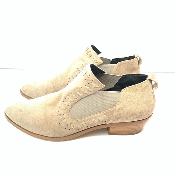 Rebecca Minkoff Allie Ankle Booties - Picture 5 of 8